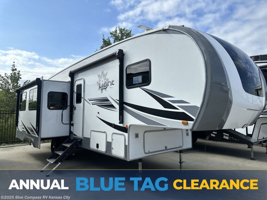 Used 2021 Highland Ridge Open Range 290rls available in Grain Valley, Missouri