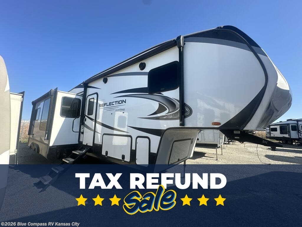 Used 2022 Grand Design Reflection 311BHS available in Grain Valley, Missouri