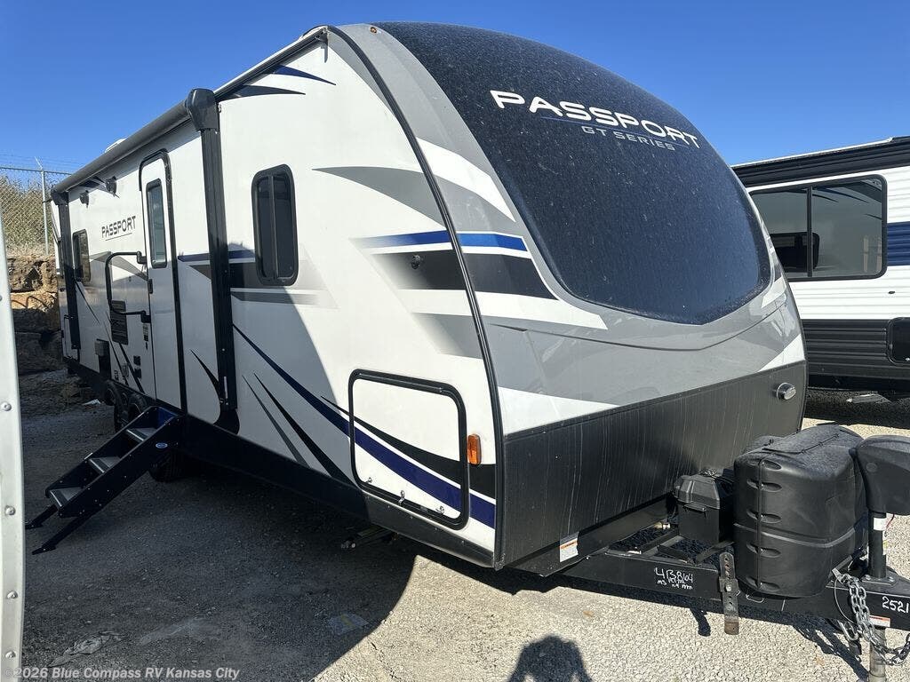 Used 2019 Keystone Passport 2521RL available in Grain Valley, Missouri