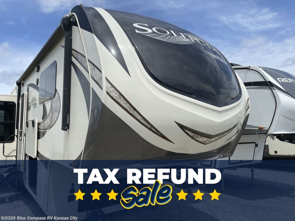 Used 2018 Grand Design Solitude 310GK available in Grain Valley, Missouri