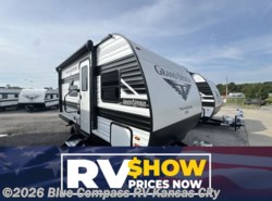 New 2027 Grand Design Transcend One 151BH available in Grain Valley, Missouri