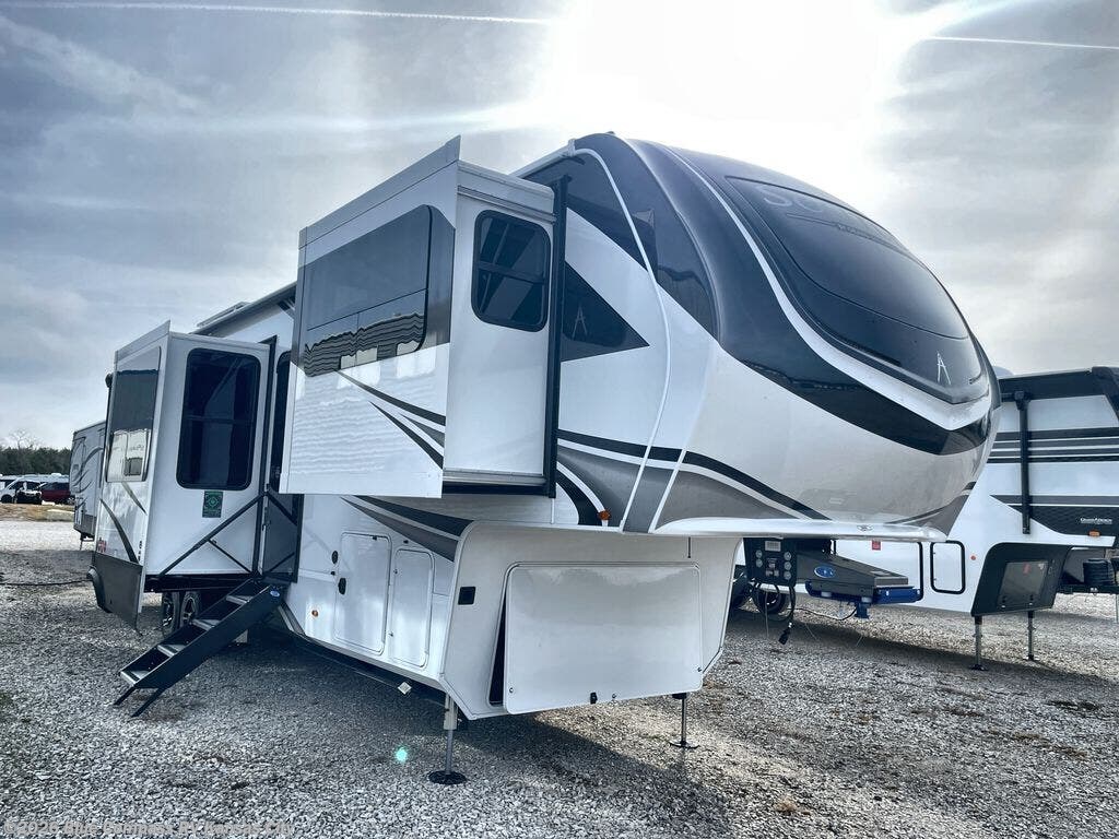New 2026 Grand Design Solitude 380FL available in Grain Valley, Missouri