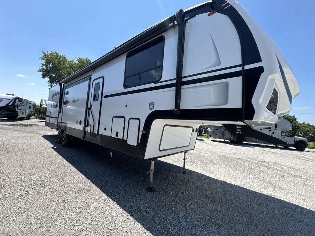 New 2027 Coachmen Chaparral 375BAF available in Grain Valley, Missouri