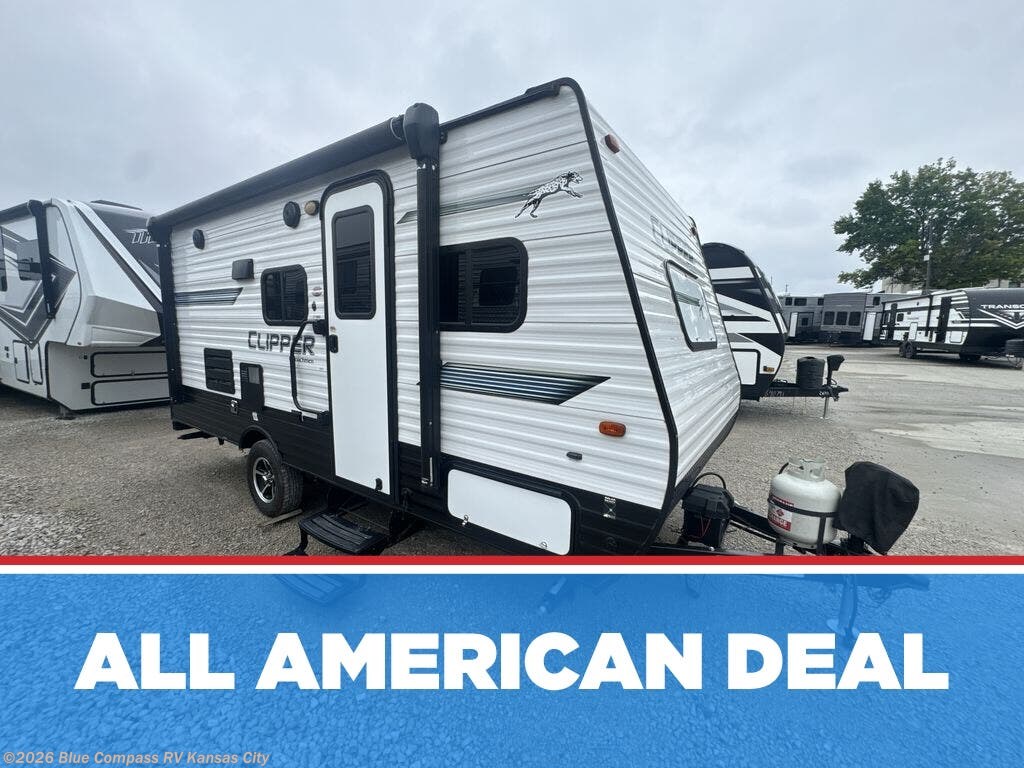 Used 2019 Coachmen Clipper Ultra-Lite 17BHS available in Grain Valley, Missouri