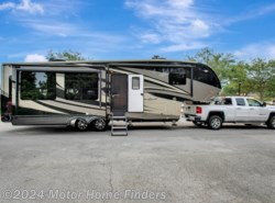  Used 2018 Forest River Cardinal 3350RLX available in Lake Wales, Florida