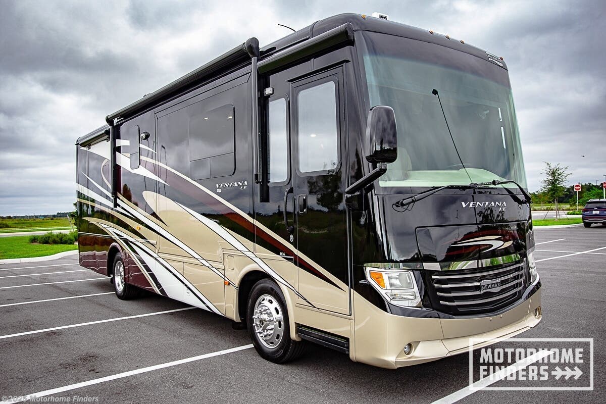 Used 2017 Newmar Ventana LE 3436 available in Ocala, Florida