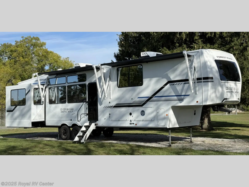 New 2026 Forest River Cherokee Arctic Wolf 38LEAH.G available in Middlebury, Indiana