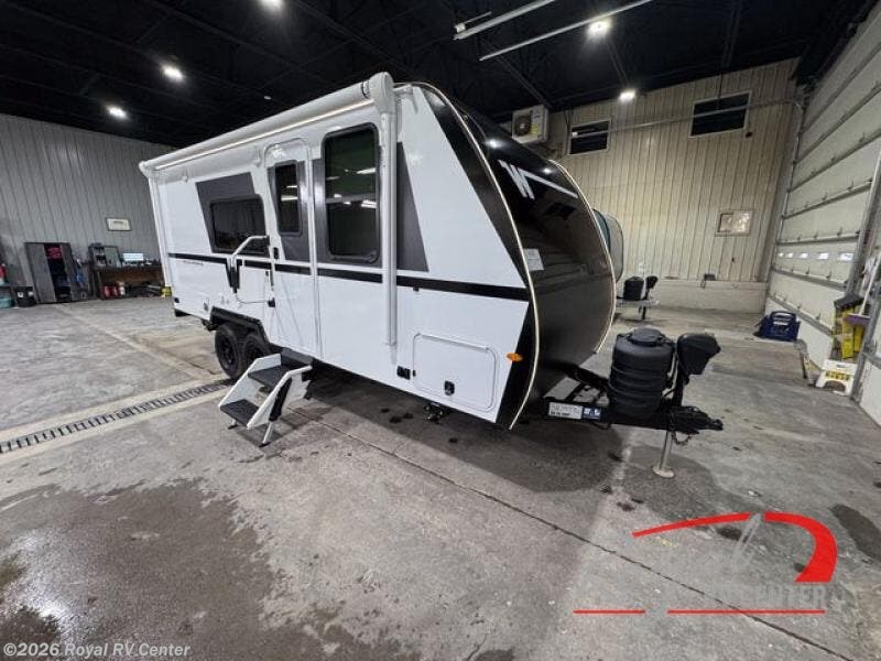 New 2026 Winnebago Micro Minnie 2108DS available in Middlebury, Indiana