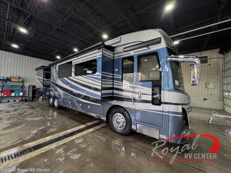 Used 2022 American Coach American Dream 39RK available in Middlebury, Indiana