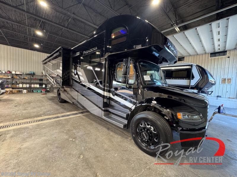 New 2027 Thor Motor Coach Pasadena 38FX available in Middlebury, Indiana