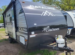 New 2024 Coachmen Catalina Summit Series 7 184BHS available in Madison, Ohio