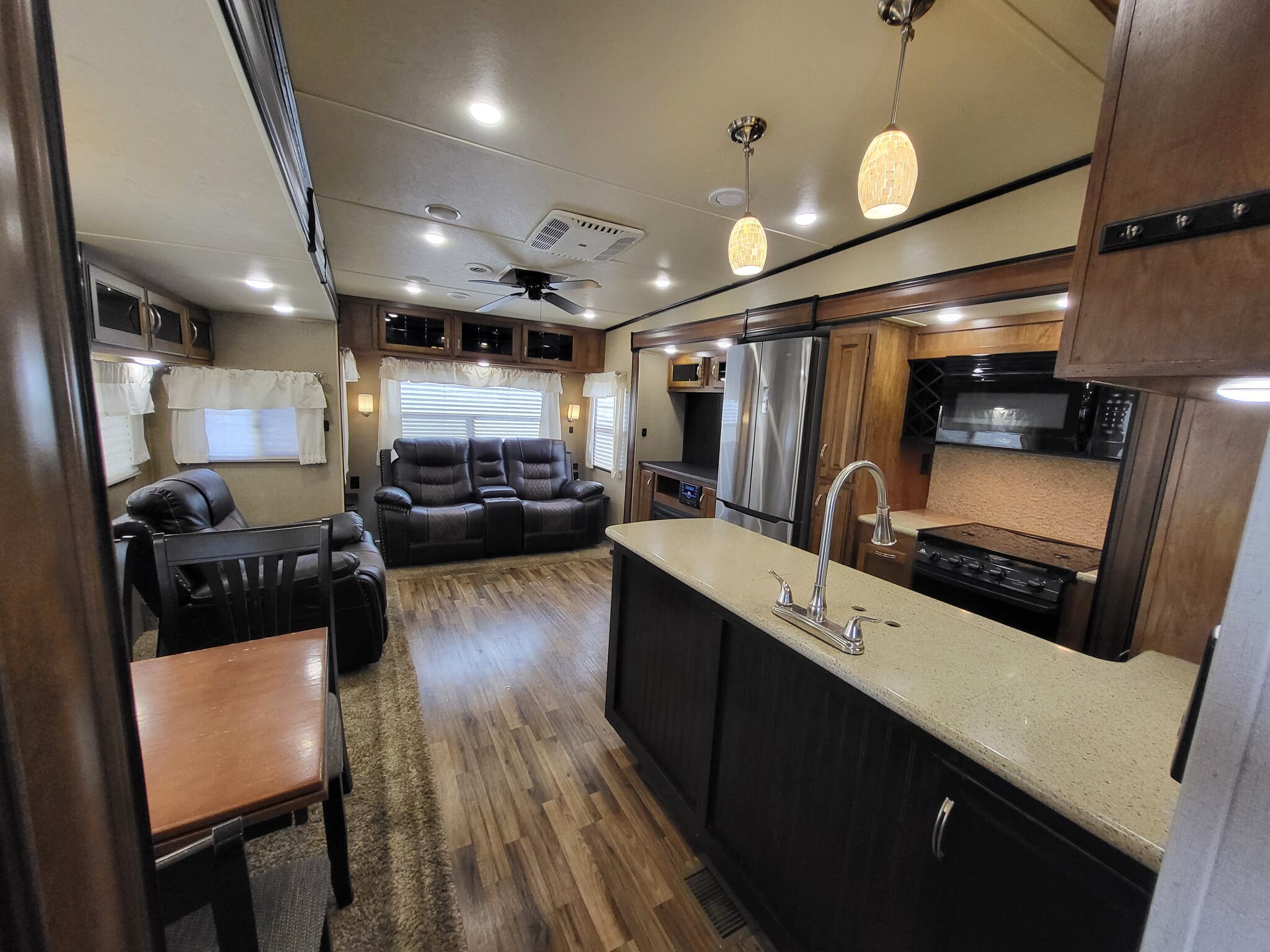 2017 Coachmen Chaparral M391QSMB