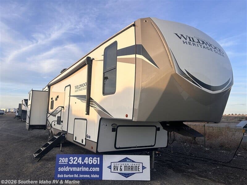 Used 2022 Forest River Wildwood Heritage Glen 35 available in Jerome, Idaho