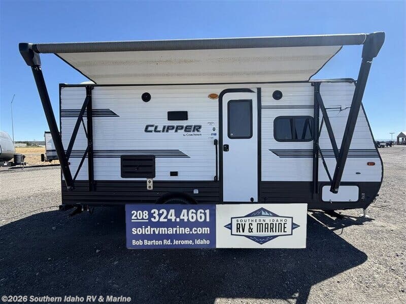 Used 2018  Coachmen Clipper T17FQS by Coachmen from Southern Idaho RV & Marine in Jerome, ID