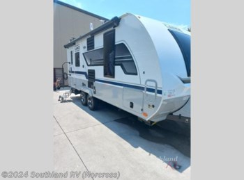 New 2022 Lance 1995 Lance Travel Trailers available in Norcross, Georgia