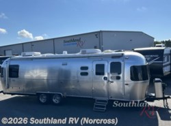 New 2025 Airstream Classic 30RB Twin available in Norcross, Georgia