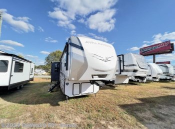 New 2024 Keystone Avalanche 390DS available in Inman, South Carolina