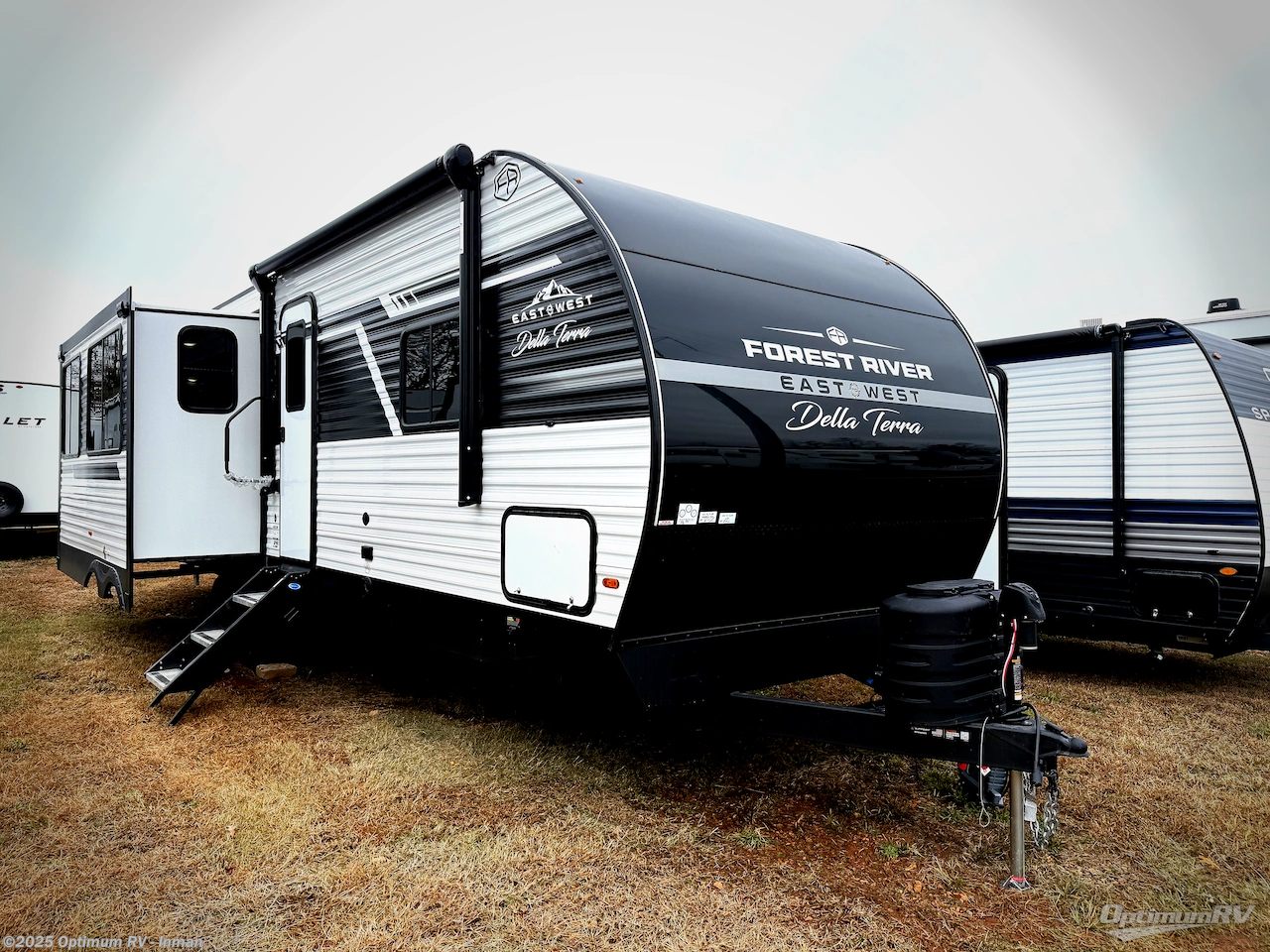 New 2026 East to West Della Terra 272RL available in Inman, South Carolina