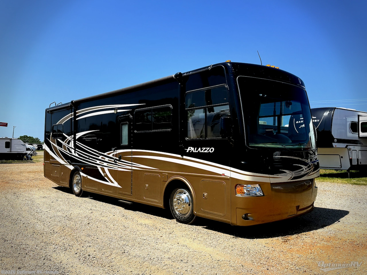 Used 2013 Thor  Palazzo 33.3 available in Inman, South Carolina