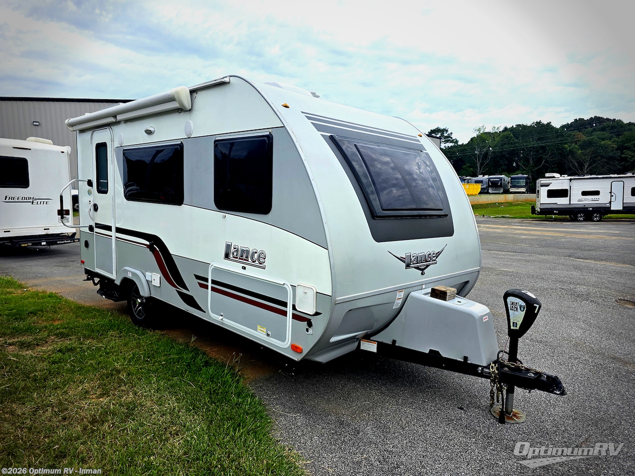 Used 2019 Lance  Lance Travel Trailers 1475 available in Inman, South Carolina