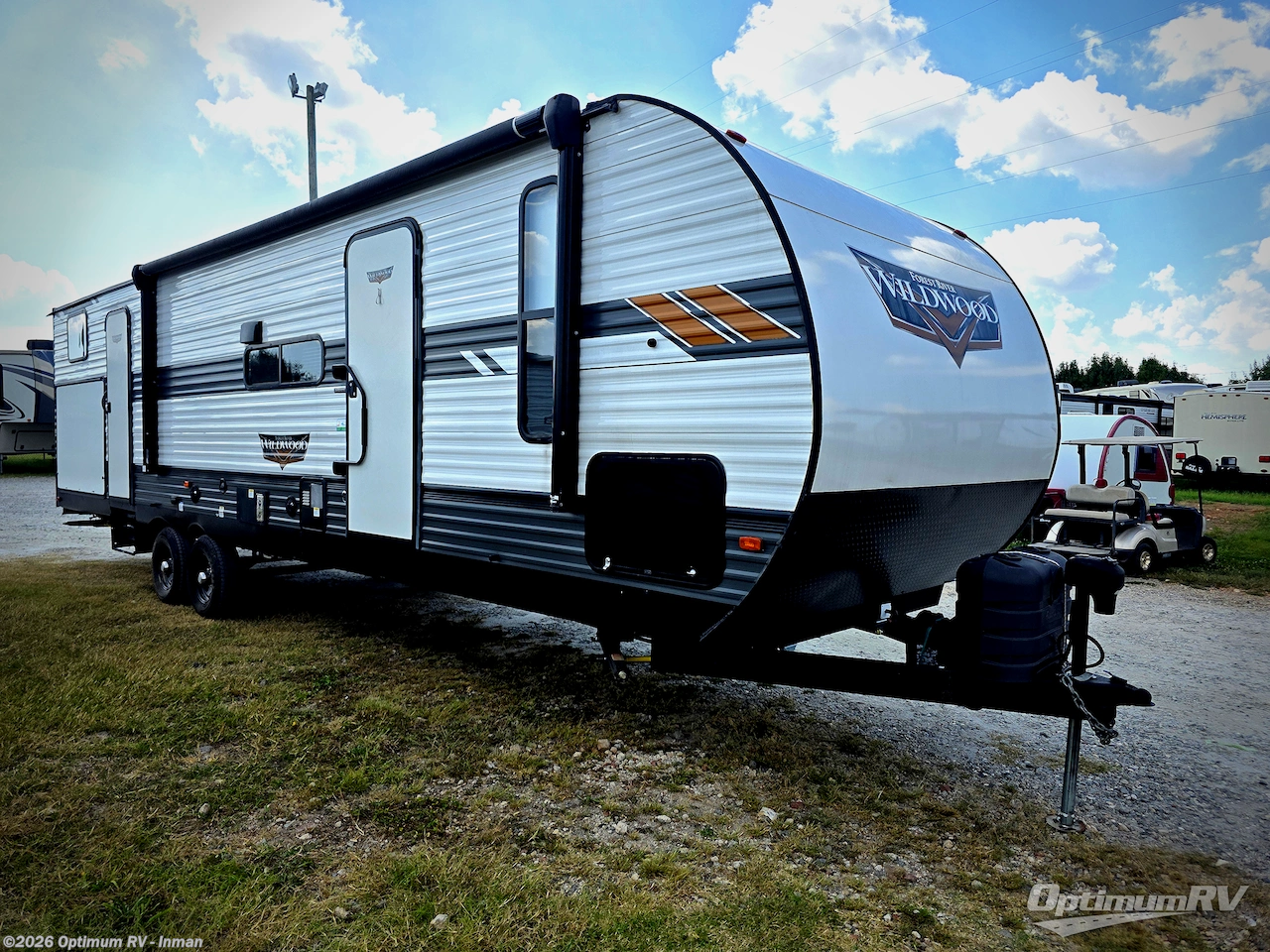 Used 2022 Forest River Wildwood 32BHDS available in Inman, South Carolina