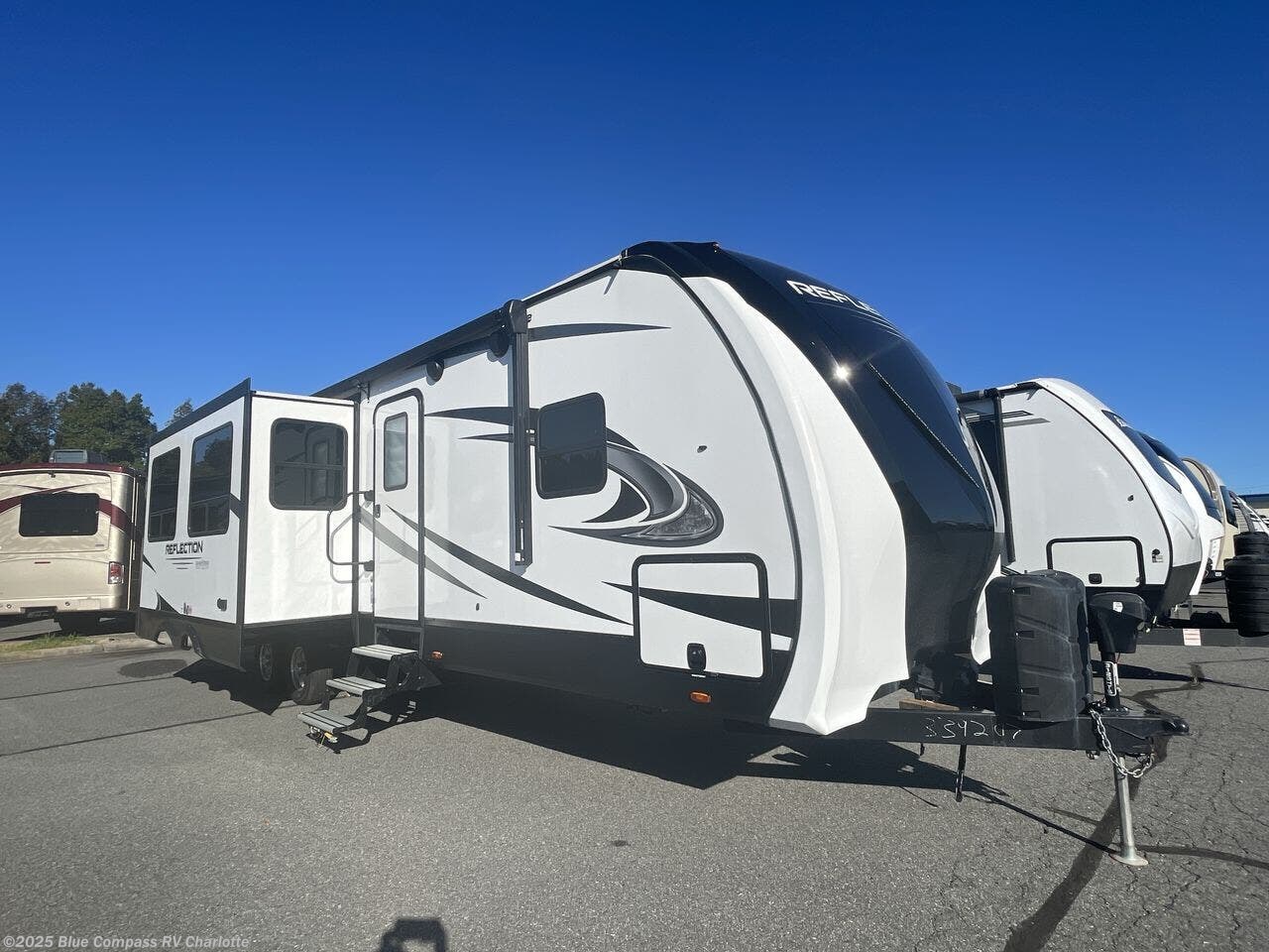 Used 2022 Grand Design Reflection 312BHTS available in Concord, North Carolina