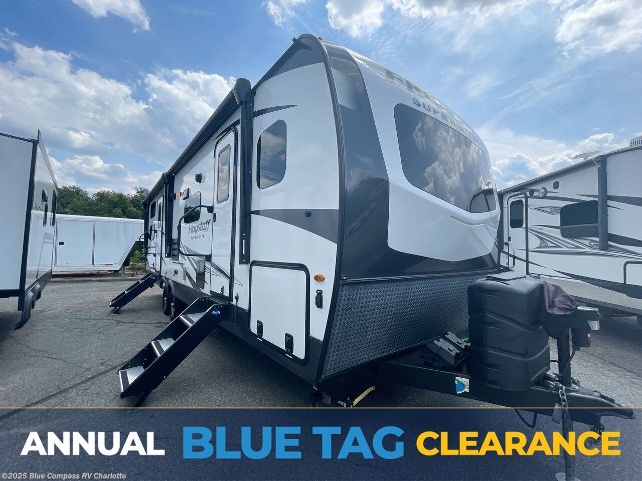 Used 2022 Forest River Flagstaff Super Lite 27BHWS available in Concord, North Carolina