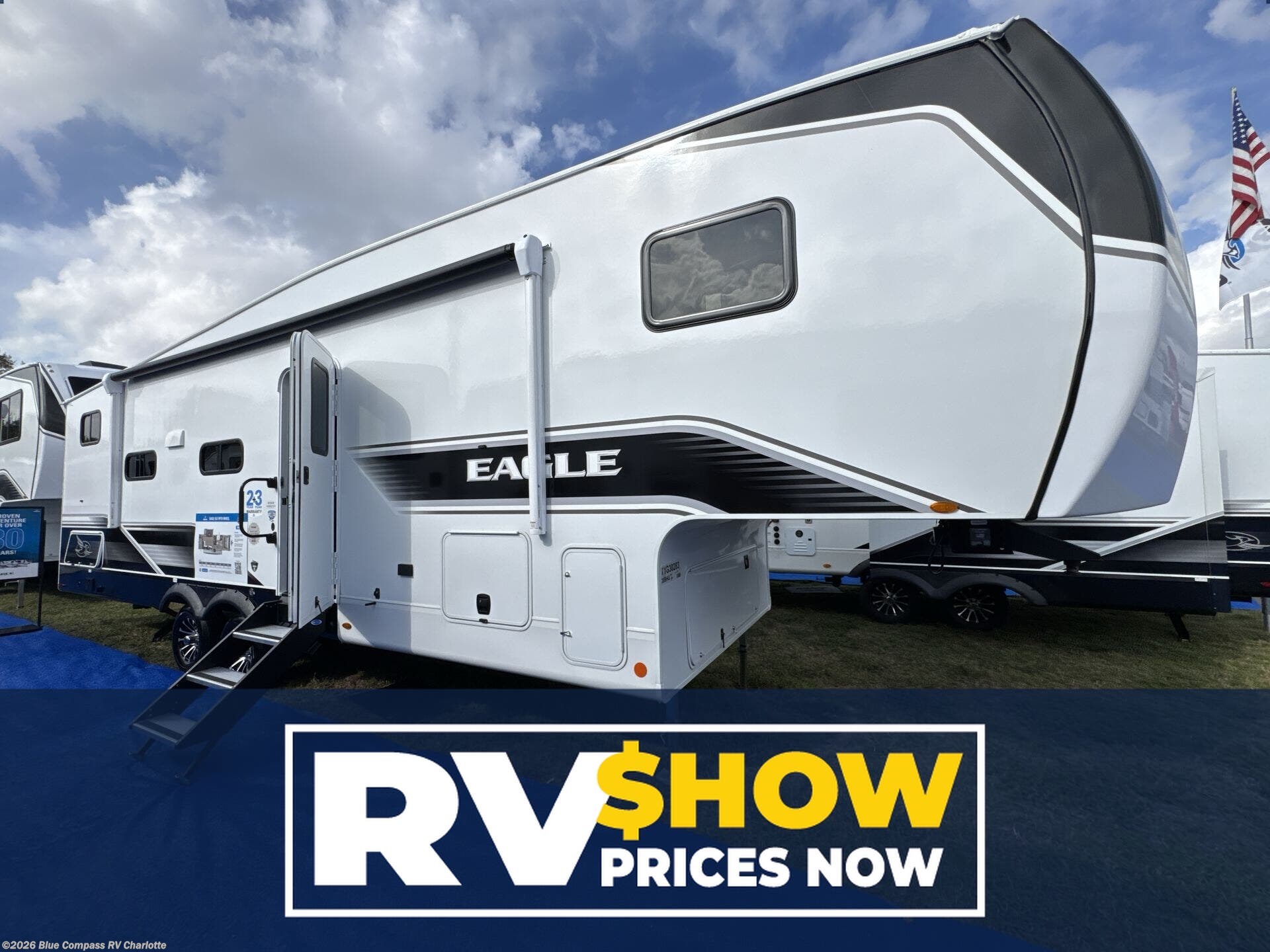 New 2026 Jayco Eagle SLE 28BHU available in Concord, North Carolina