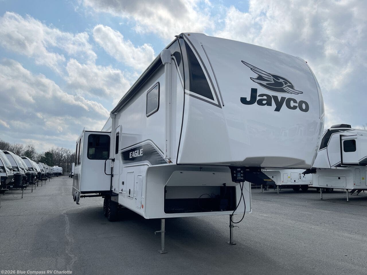 New 2026 Jayco Eagle SLE 30RLT available in Concord, North Carolina