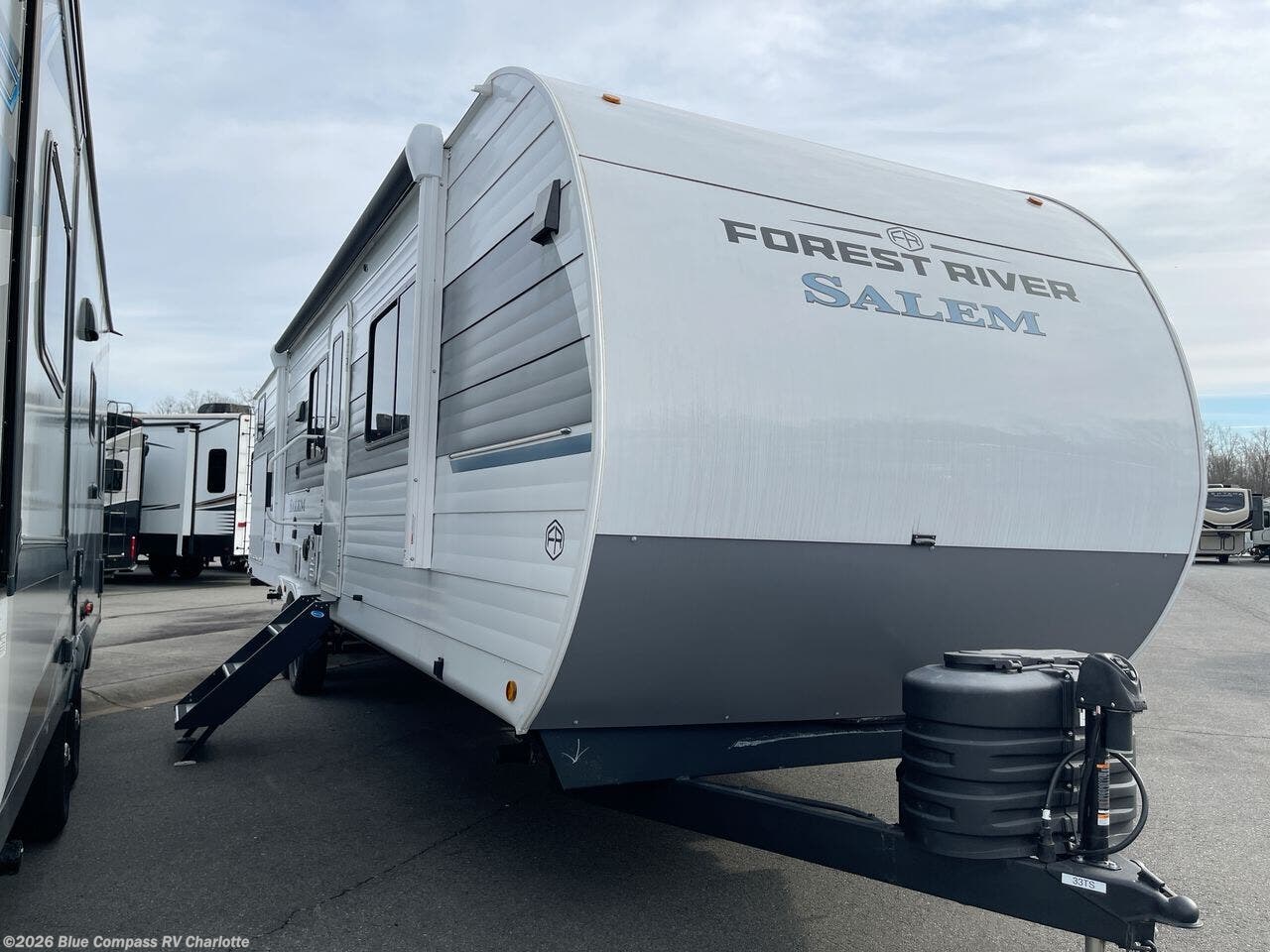 Used 2025 Forest River Salem 33TS available in Concord, North Carolina