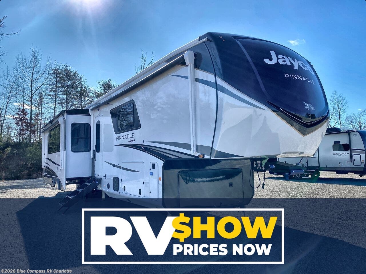 New 2026 Jayco Pinnacle 38FBRK available in Concord, North Carolina