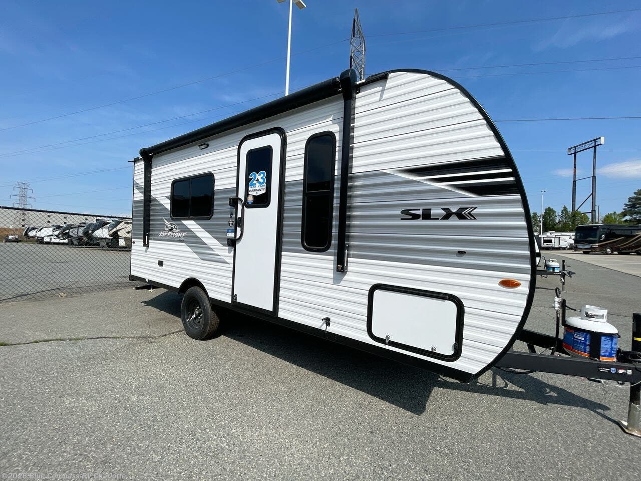 New 2026 Jayco Jay Flight SLX 175FQ available in Concord, North Carolina