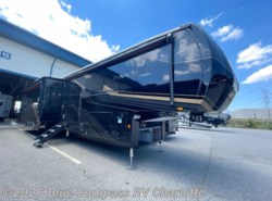 New 2026 Jayco Pinnacle 38FBRK available in Concord, North Carolina