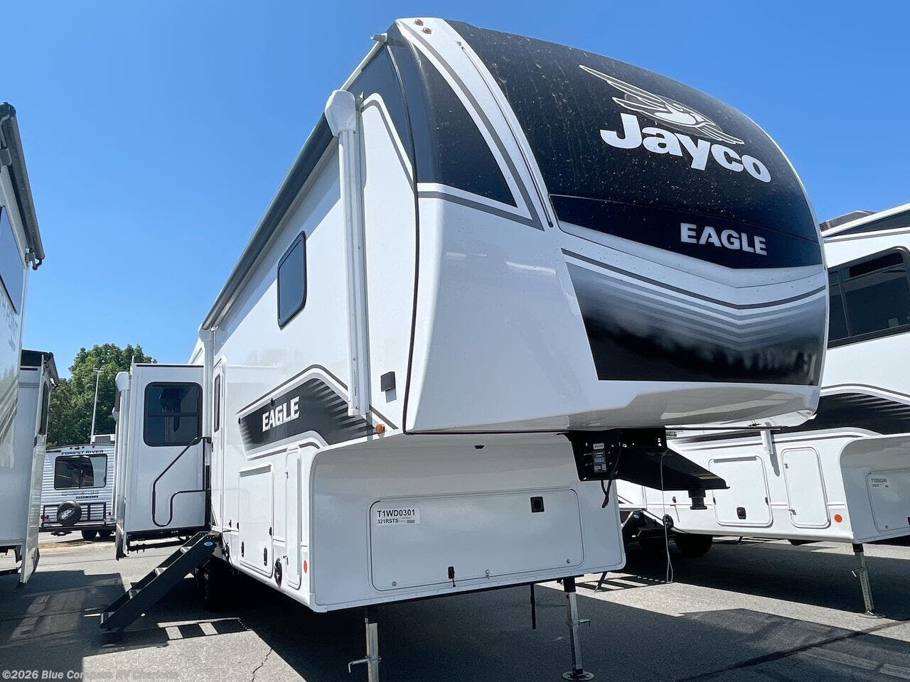 New 2026 Jayco Eagle 321RSTS available in Concord, North Carolina