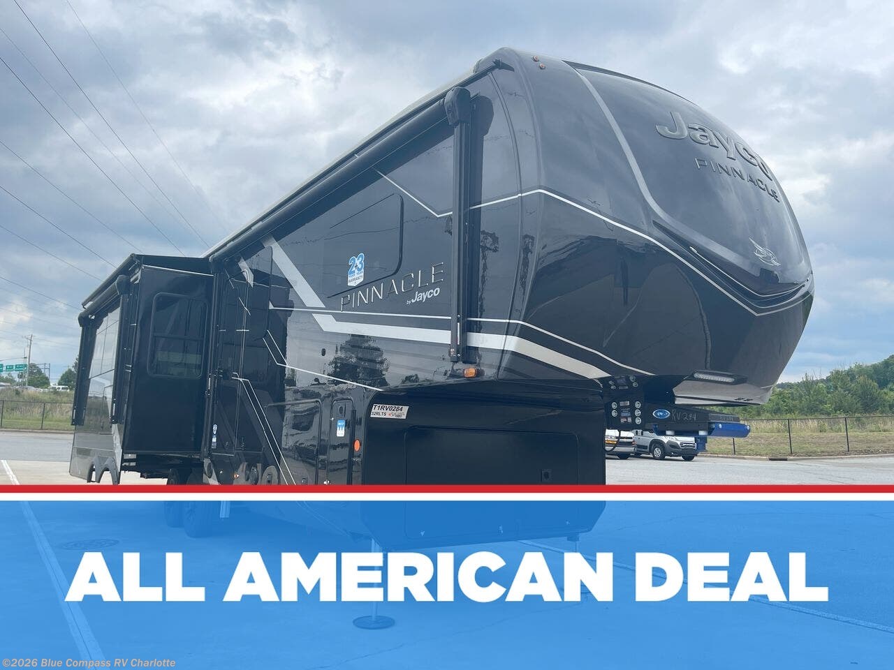 New 2026 Jayco Pinnacle 32RLTS available in Concord, North Carolina