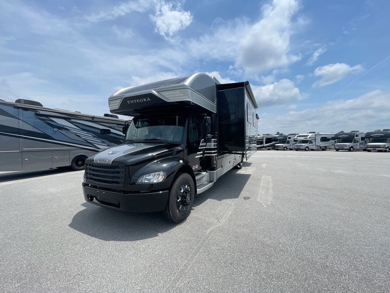 New 2026 Entegra Coach Accolade XL 37M available in Concord, North Carolina
