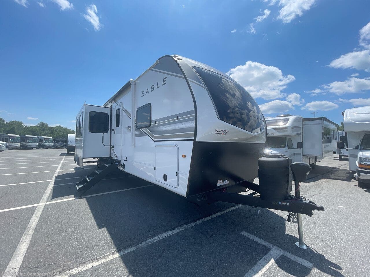 New 2027 Jayco Eagle 312BHOK available in Concord, North Carolina
