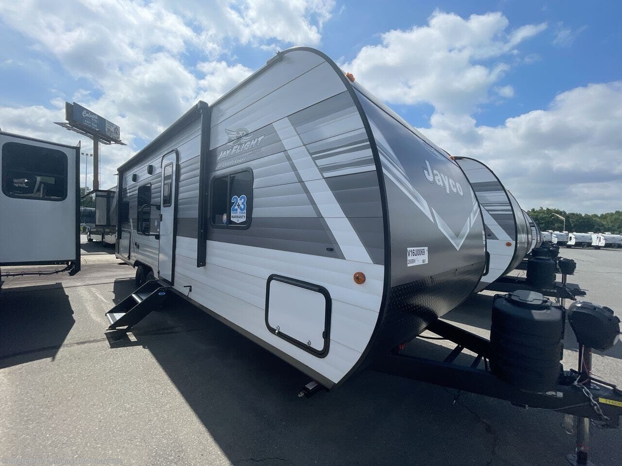 New 2027 Jayco Jay Flight 261BHS available in Concord, North Carolina