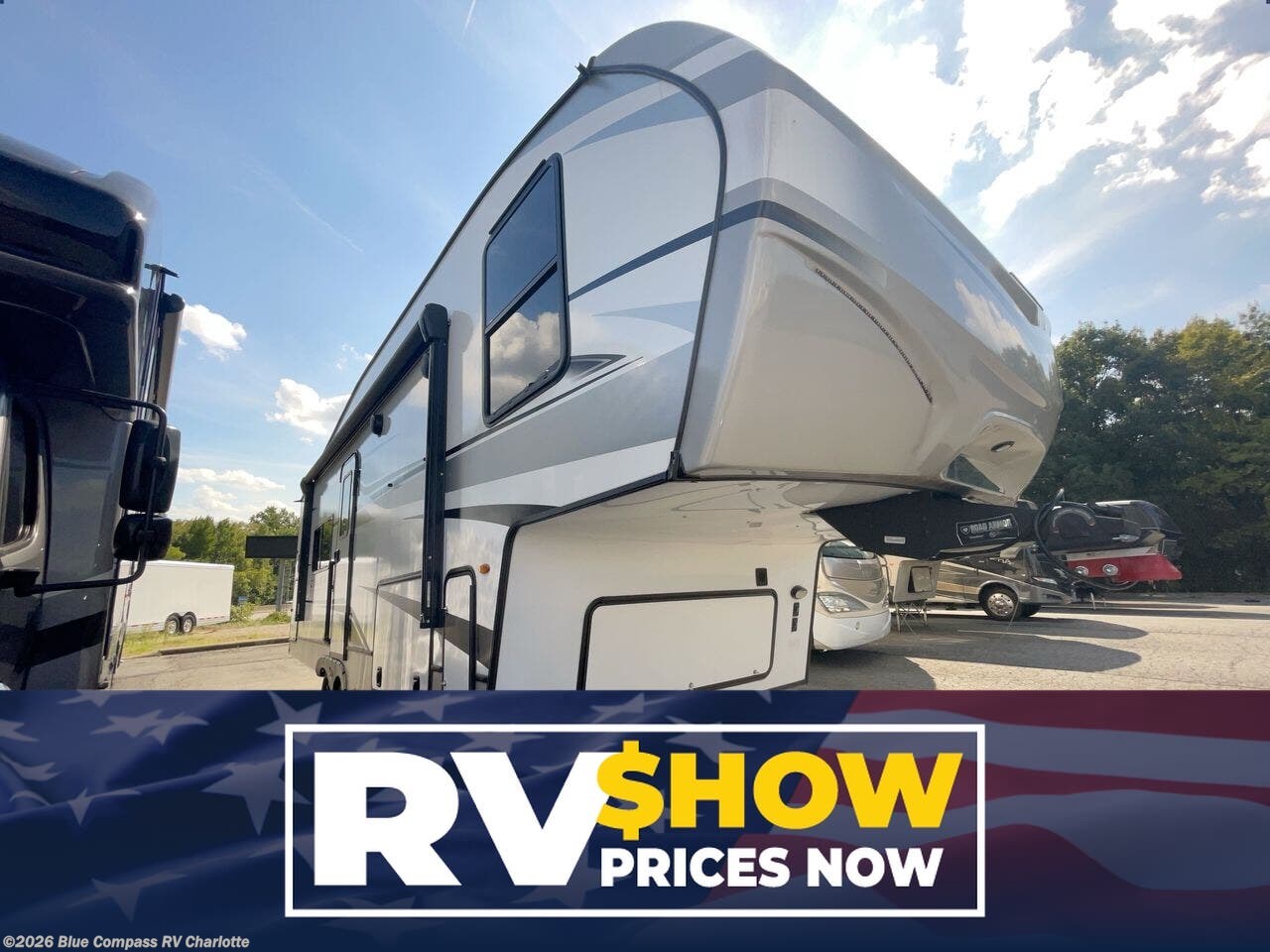 Used 2024  Keystone Cougar Half-Ton 23MLE by Keystone from Blue Compass RV Charlotte in Concord, NC