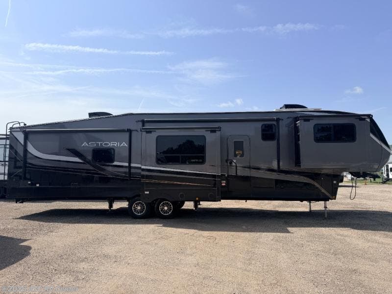 New 2025 Dutchmen Astoria Platinum 3803FLP available in Cedar Rapids, Iowa