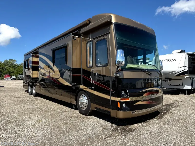 Used 2011 Newmar Mountain Aire 4336 available in Cedar Rapids, Iowa