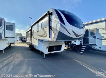 New 2023 Grand Design Solitude S-Class 2930RL available in Woodland, Washington