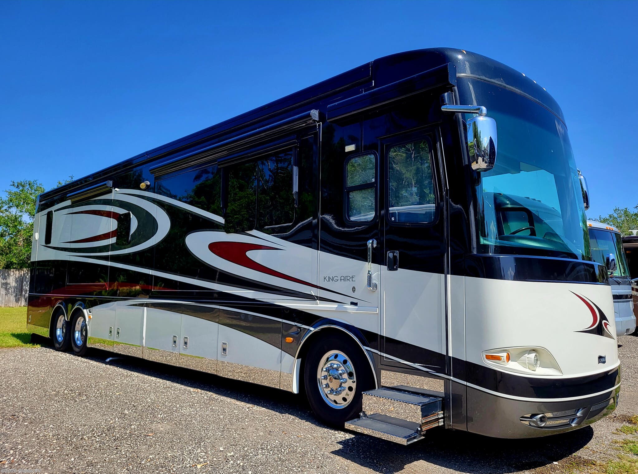 Used 2010 Newmar King Aire 4566 available in Fort Myers, Florida