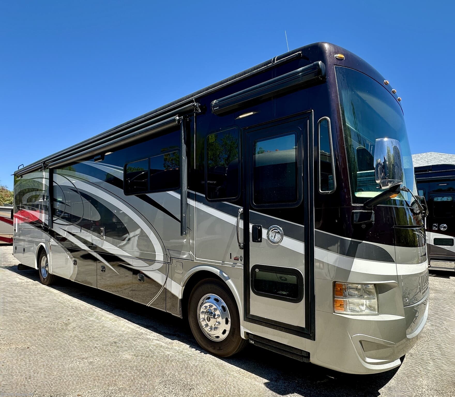Used 2017  Tiffin Allegro Red 37 PA by Tiffin from Glades RV in Fort Myers, FL