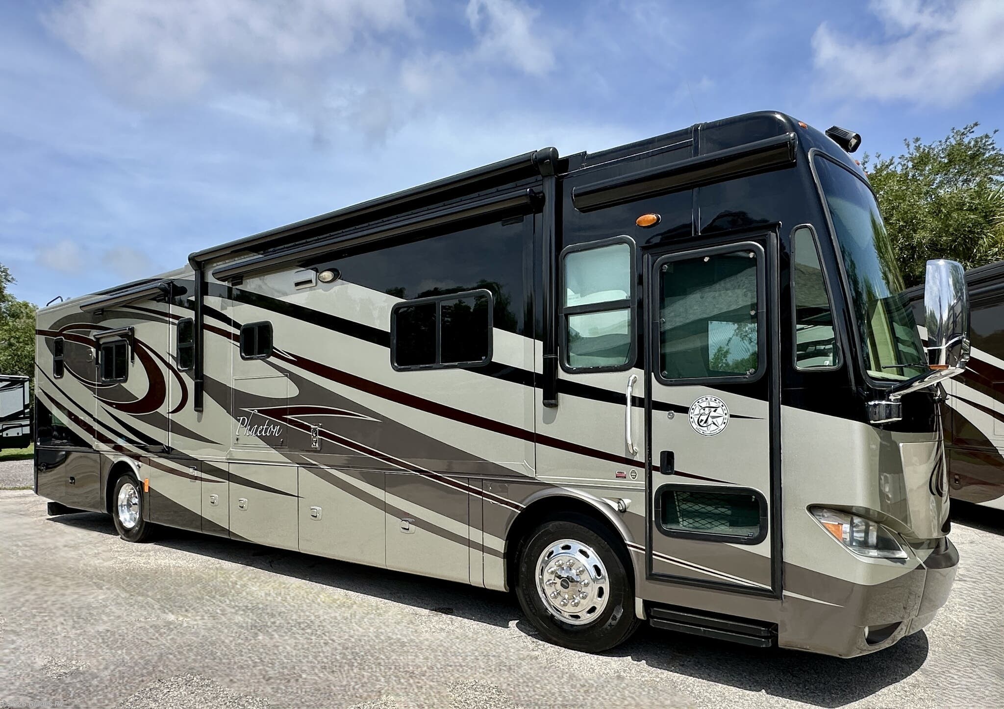 Used 2012 Tiffin Phaeton 40 QBH available in Fort Myers, Florida