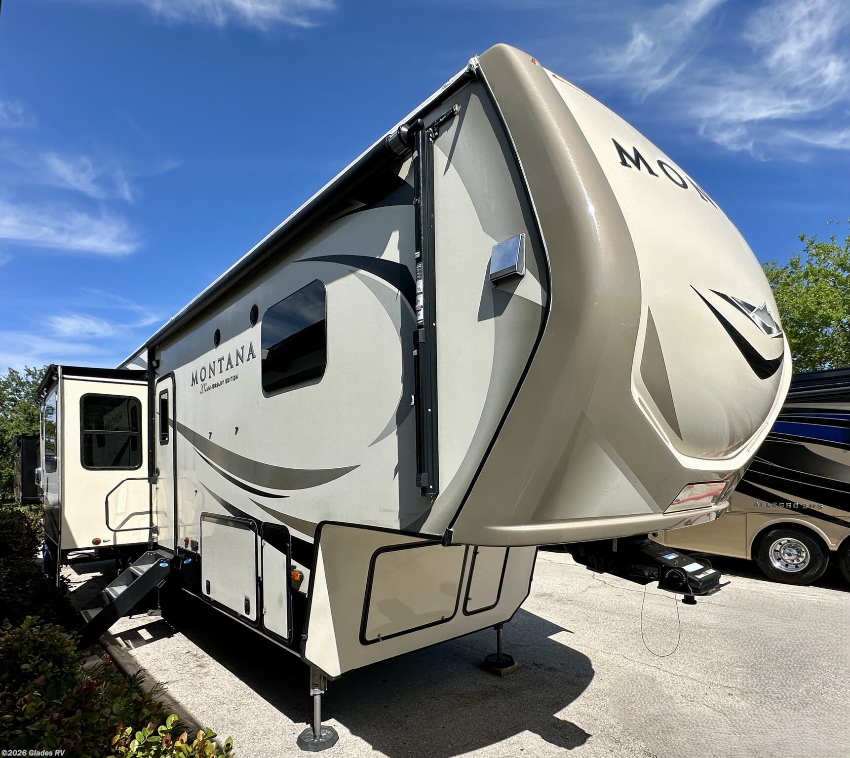 Used 2019 Keystone Montana 3791RD available in Fort Myers, Florida