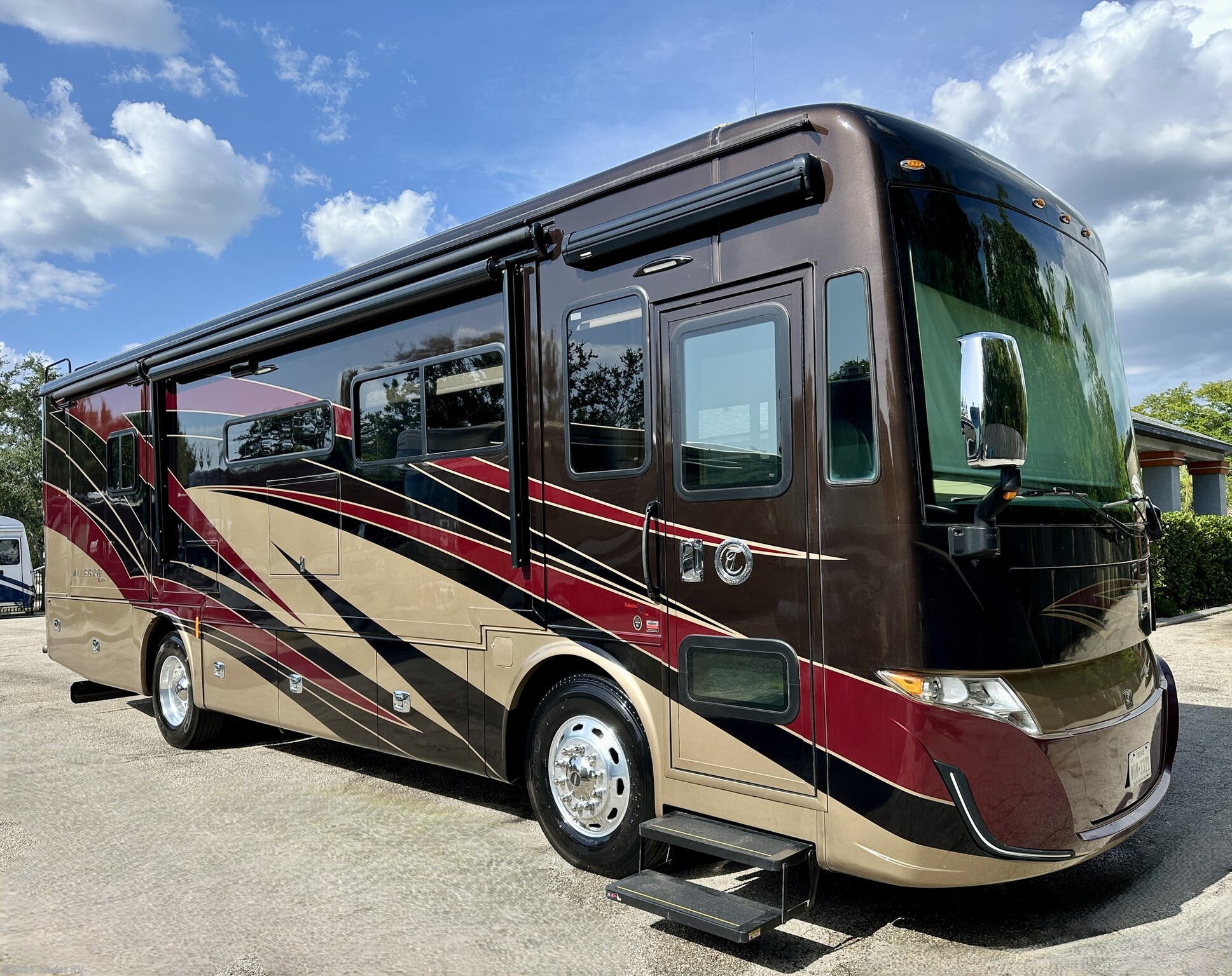 Used 2020 Tiffin Allegro Red 33 AA available in Fort Myers, Florida