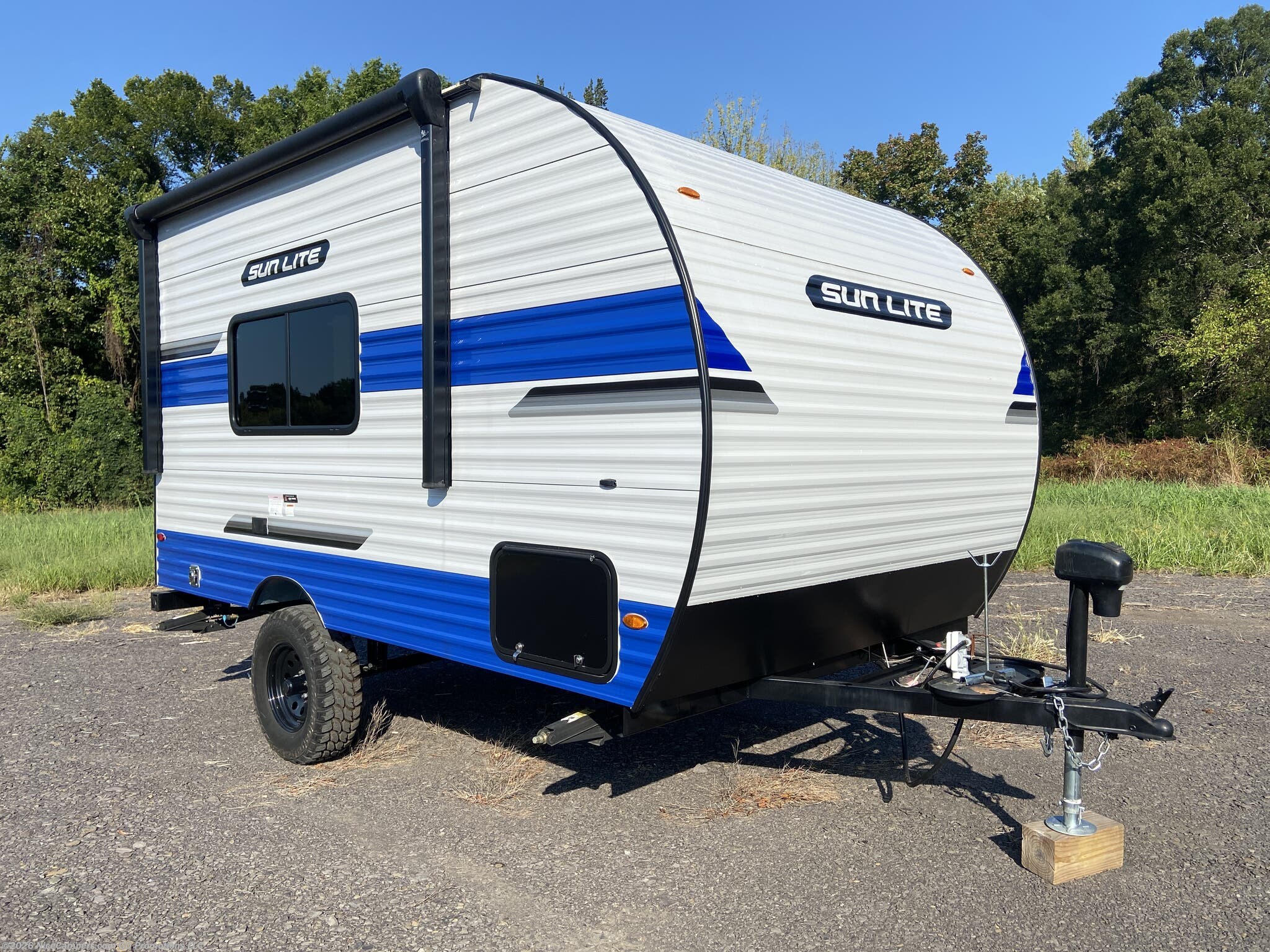 New 2026 Sunset Park RV Sun Lite 16BH available in Russellville, Arkansas