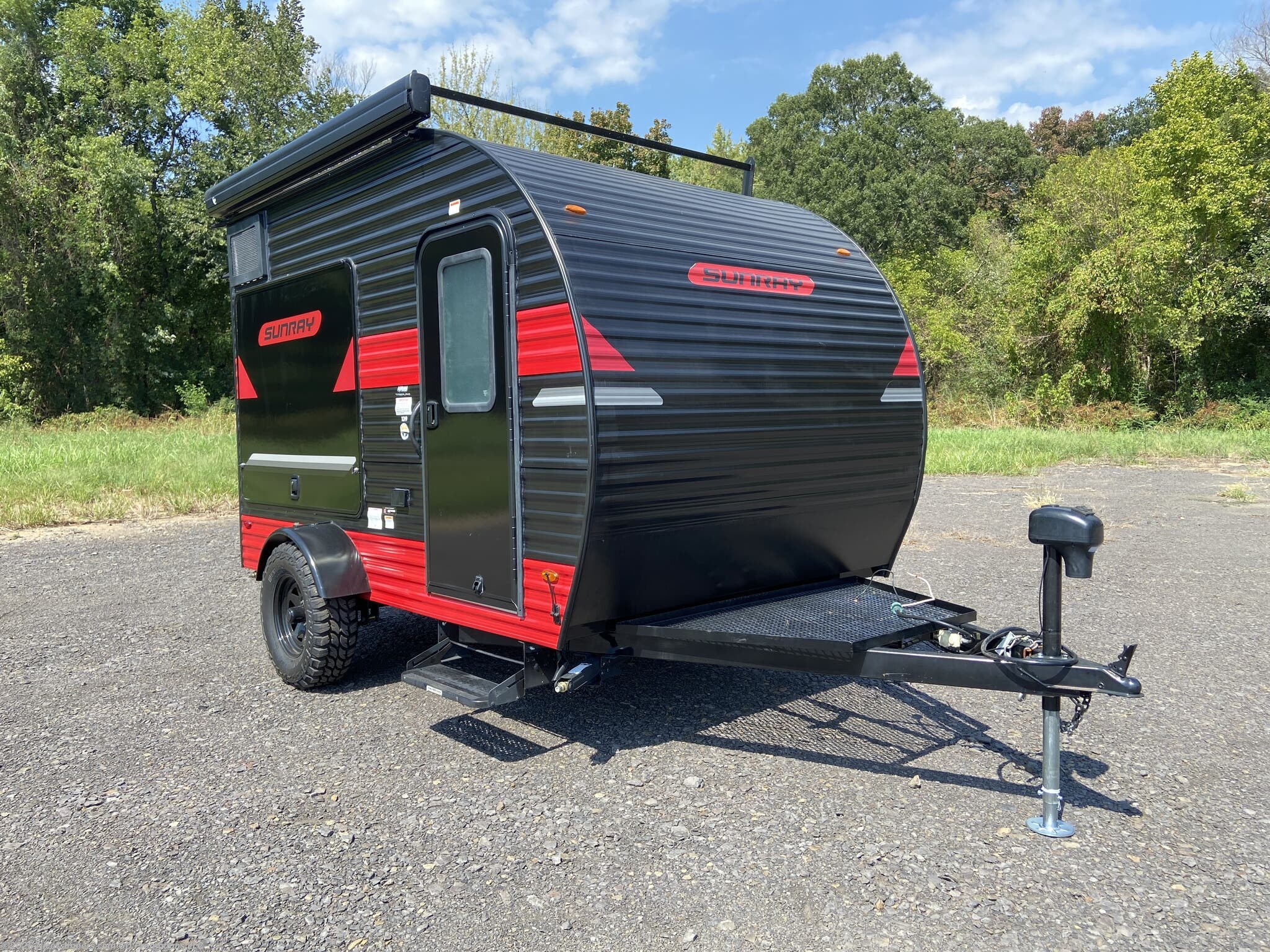 New 2026  Sunset Park RV SunRay 139T by Sunset Park RV from NiceCampers.com in Russellville, AR