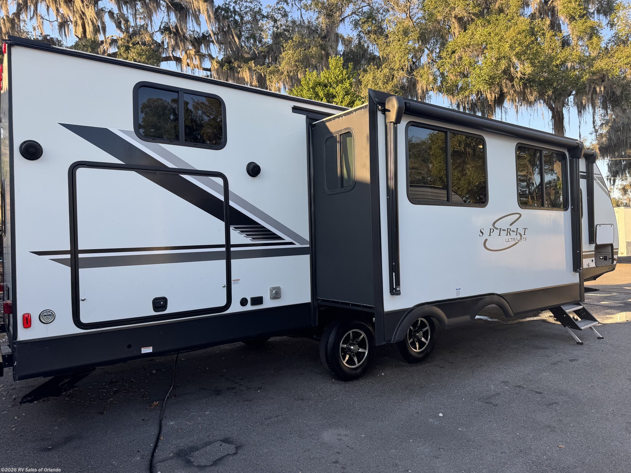 Used 2021 Coachmen Spirit Ultra Lite 3379BH available in Longwood, Florida